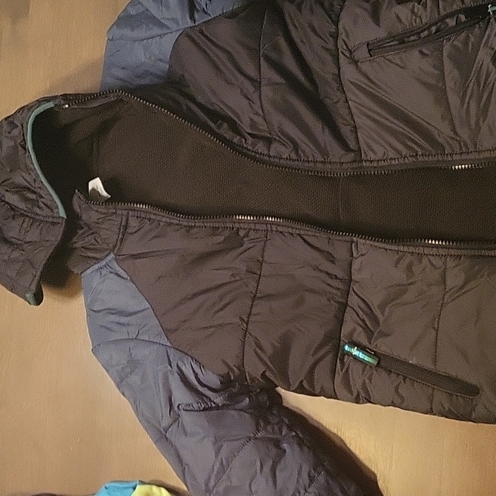 New jacket with woven insulation youth